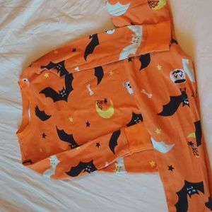 Old navy Halloween kids pajamas size xs 5 warm snug fit